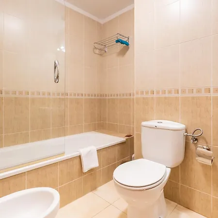 2br - Mountain Views Terrace And Parking