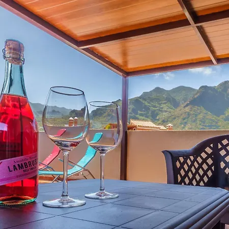 2br - Mountain Views Terrace And Parking Casa vacanze