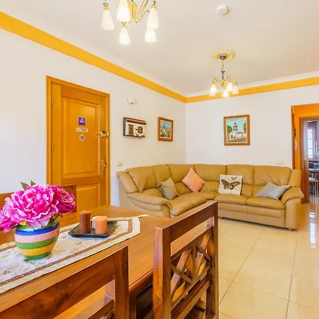 2br - Mountain Views Terrace And Parking