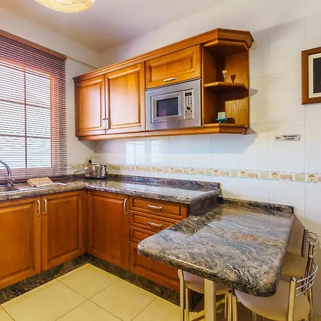 Casa vacanze 2br - Mountain Views Terrace And Parking *