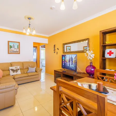 2br - Mountain Views Terrace And Parking